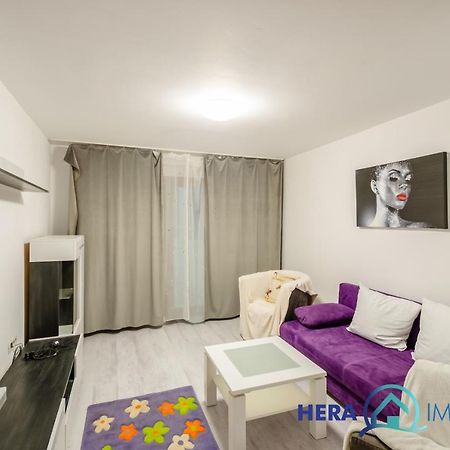 Apartament Cu O Camera Arad Exteriér fotografie