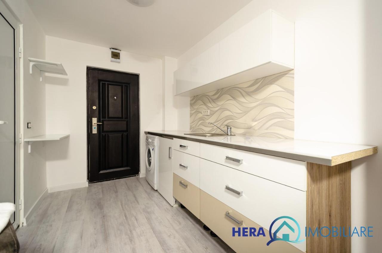 Apartament Cu O Camera Arad Exteriér fotografie